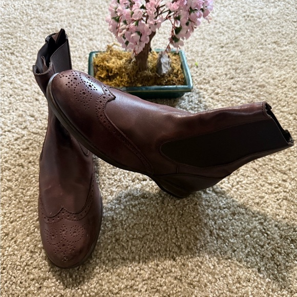 Hogan Dark Brown Ankle Boots - Picture 2 of 9